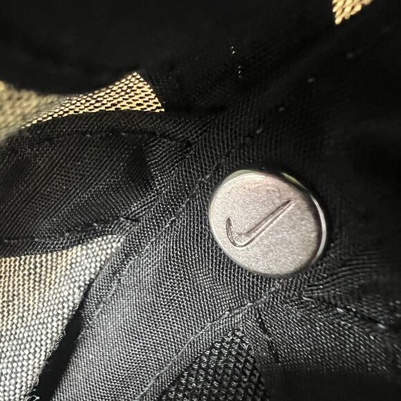 Nike University of Louisiana Ragin’ Cajuns Gray Hat Cap Adjustable Strap OSFA - Picture 7 of 7